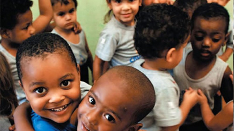 Sa&uacute;de da crian&ccedil;a